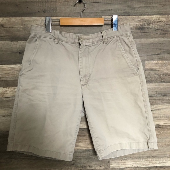 Gap Vintage Relaxed Fit Khaki Cotton  Shorts Size 32 - Picture 2 of 8